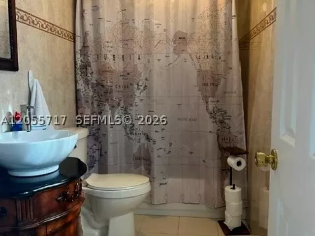 Продажа дома по адресу 16920 NW 19th Ave - фото 9279489