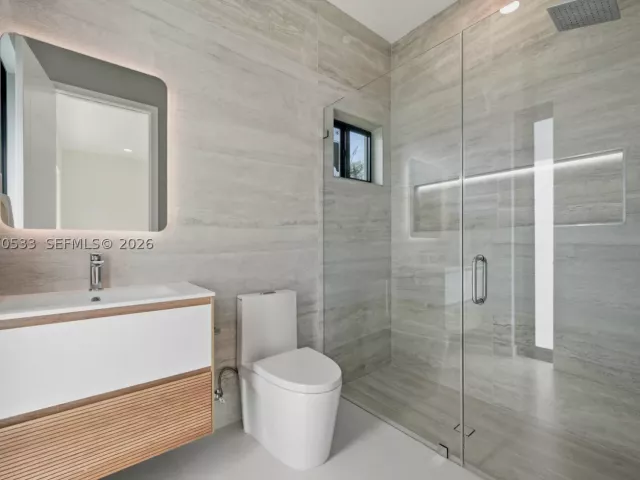 Продажа дома по адресу 6990 SW 58th St - фото 9281640