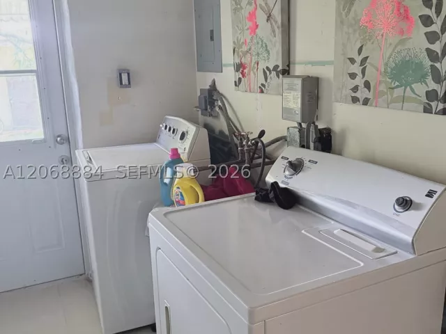 Продажа дома по адресу 1435 NE 139th St - фото 9420880
