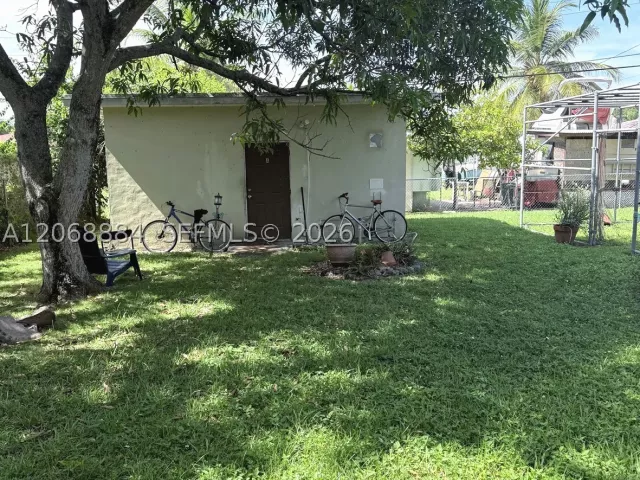Продажа дома по адресу 1435 NE 139th St - фото 9420882