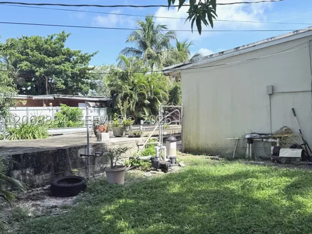 Продажа дома по адресу 1435 NE 139th St - фото 9420885