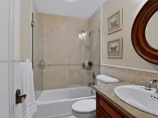 Продажа дома по адресу 14949 SW 184th Ave - фото 9369556