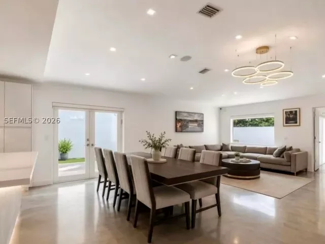 Продажа дома по адресу 2558 NE 206th Ter - фото 9284163