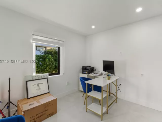 Продажа дома по адресу 2825 SW 79th Ct - фото 9282330