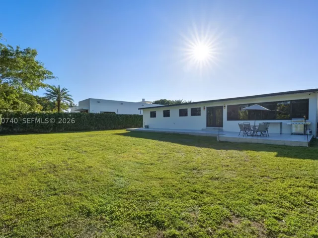 Продажа дома по адресу 2825 SW 79th Ct - фото 9282332