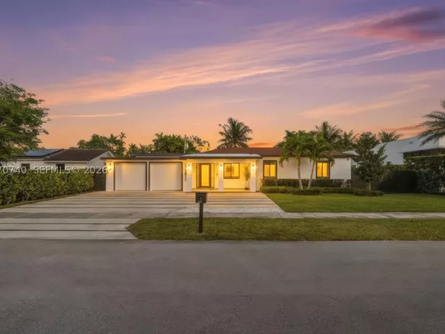 Продажа дома по адресу 2825 SW 79th Ct - фото 9282313