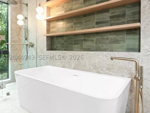 Продажа дома по адресу 1111 Alberca St - фото 9286209