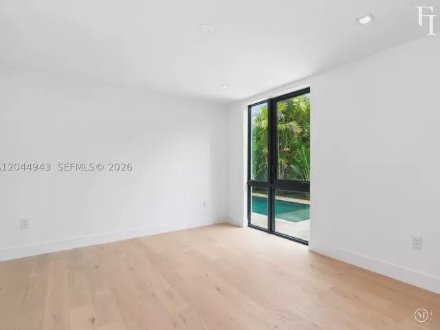 Продажа дома по адресу 1111 Alberca St - фото 9286211