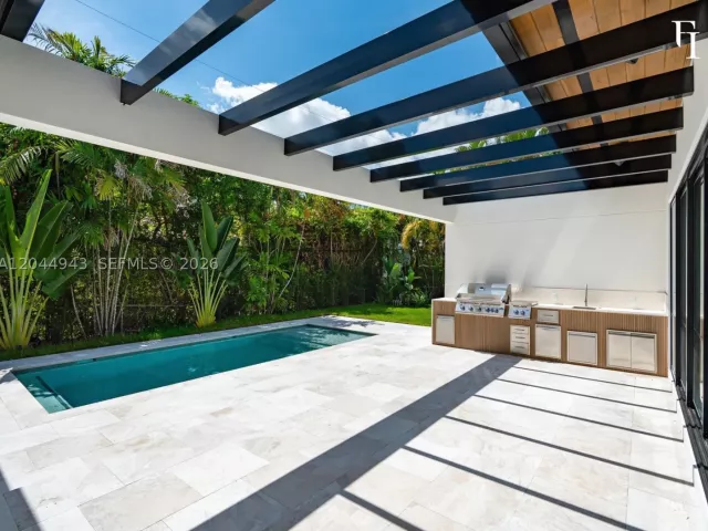 Продажа дома по адресу 1111 Alberca St - фото 9286218