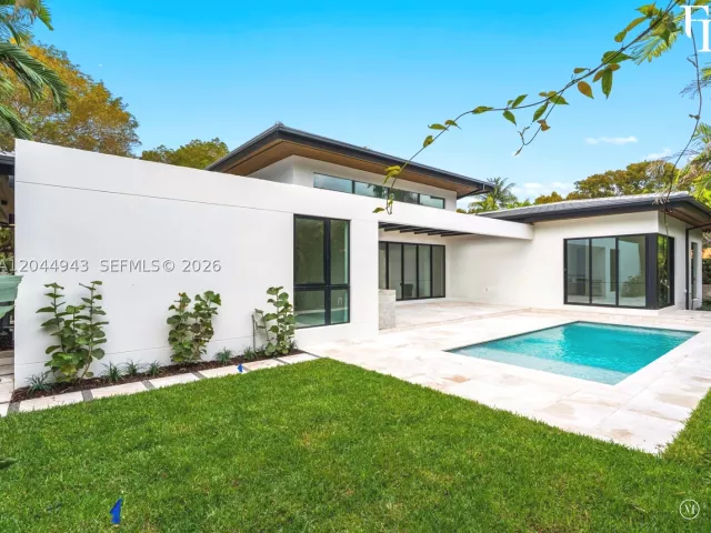 Продажа дома по адресу 1111 Alberca St - фото 9286226