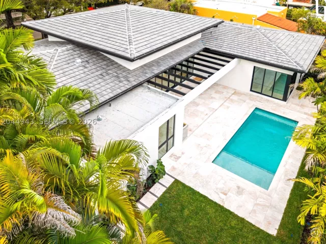 Продажа дома по адресу 1111 Alberca St - фото 9286228