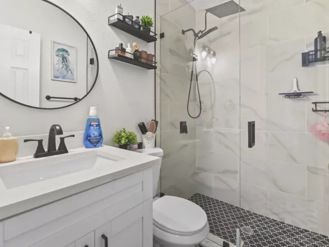 Продажа дома по адресу 1100 N 57TH Terrace - фото 9380835