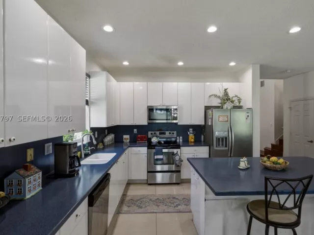 Продажа дома по адресу 1268 NW 144th Ter - фото 9300984