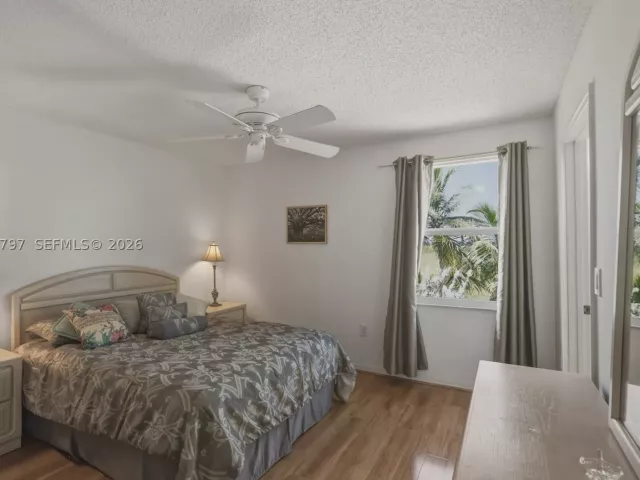 Продажа дома по адресу 1268 NW 144th Ter - фото 9300999