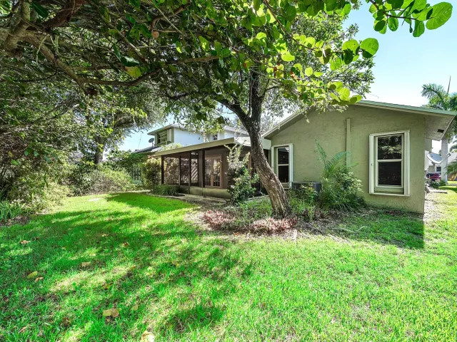 Продажа дома по адресу 241 DEL RIO Boulevard - фото 9283688