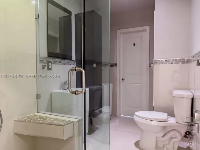 Продажа дома по адресу 6200 SW 109th Ave - фото 9292068