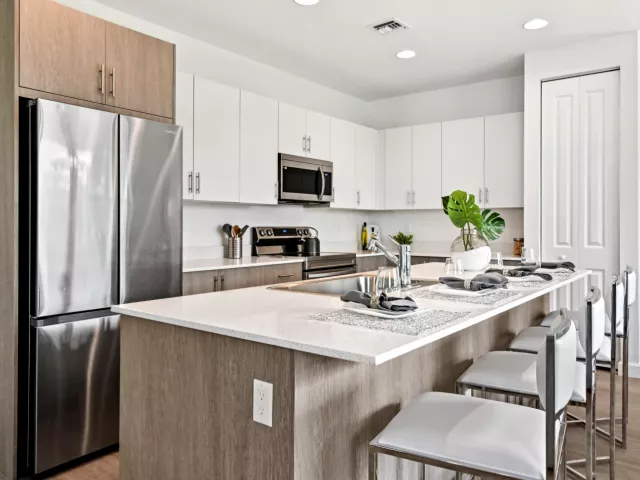 Продажа дома по адресу 6275 Tenor Drive - фото 9293515
