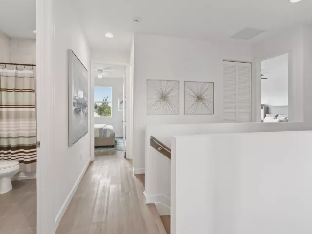 Продажа дома по адресу 6275 Tenor Drive - фото 9293524