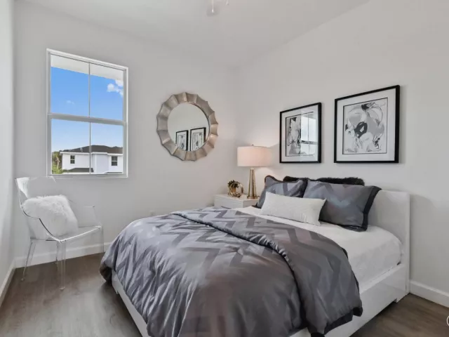 Продажа дома по адресу 6275 Tenor Drive - фото 9293530