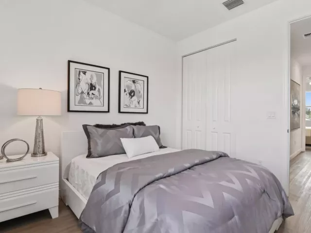 Продажа дома по адресу 6275 Tenor Drive - фото 9293531