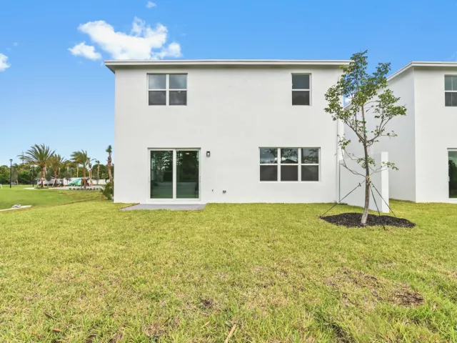 Продажа дома по адресу 6275 Tenor Drive - фото 9293500