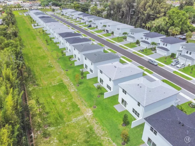 Продажа дома по адресу 6275 Tenor Drive - фото 9293556