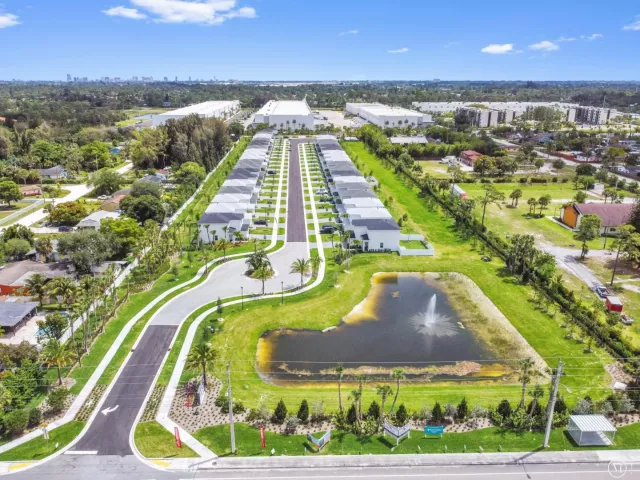 Продажа дома по адресу 6275 Tenor Drive - фото 9293559