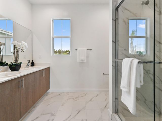Продажа дома по адресу 6275 Tenor Drive - фото 9293537
