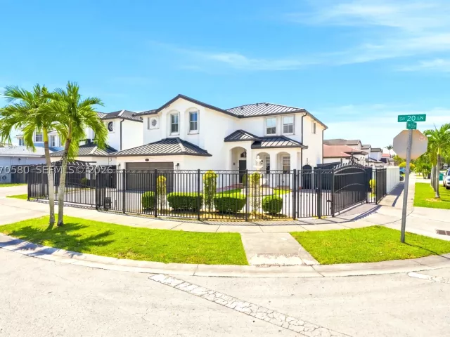 Продажа дома по адресу 15154 SW 20th Ln - фото 9287149