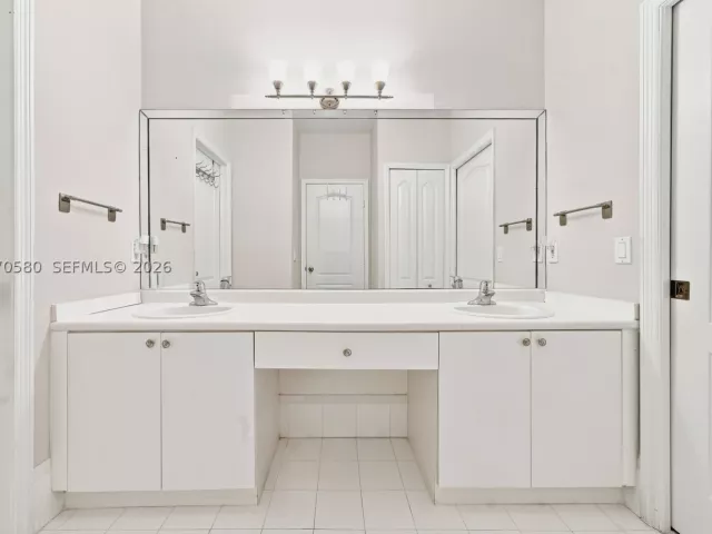 Продажа дома по адресу 15154 SW 20th Ln - фото 9287182