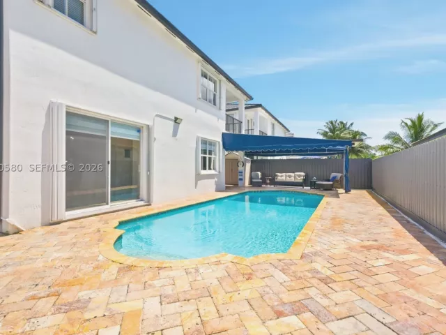 Продажа дома по адресу 15154 SW 20th Ln - фото 9287188