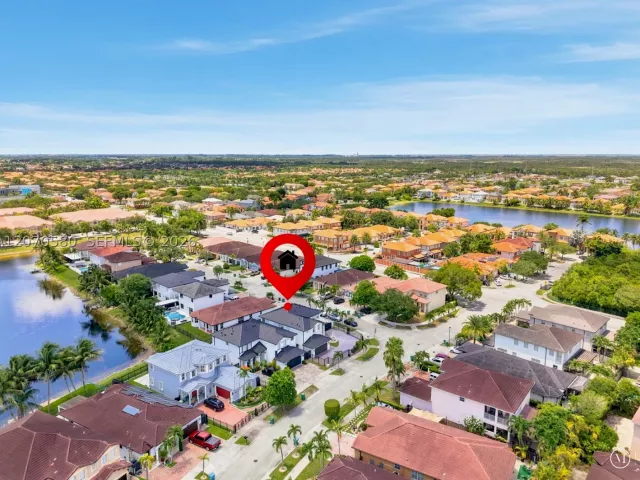 Продажа дома по адресу 15154 SW 20th Ln - фото 9287193