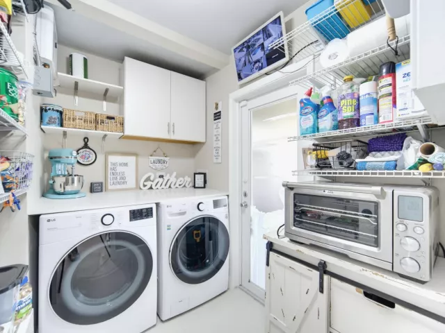 Продажа дома по адресу 2360 SE 13TH Court - фото 9376242