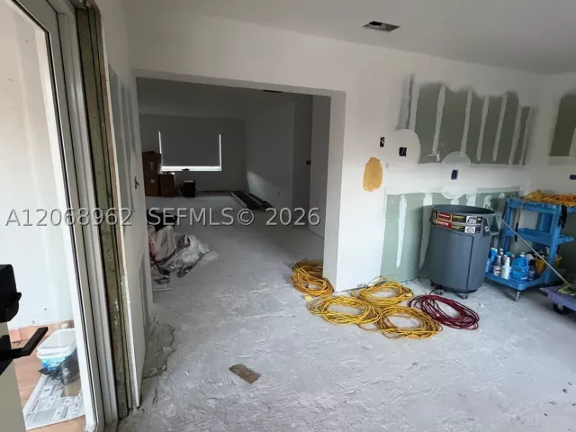 Продажа дома по адресу 15171 SW 70th St - фото 9287224