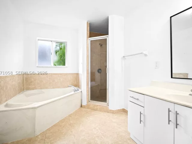 Продажа дома по адресу 13232 SW 283rd Ter - фото 9287714