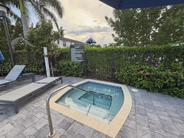Продажа дома по адресу 18324 SW 148th RD - фото 9287862