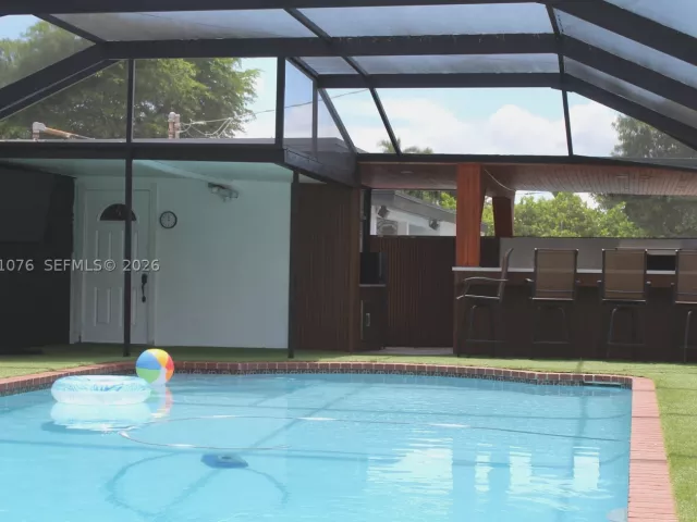 Продажа дома по адресу 9551 SW 49th St - фото 9287790