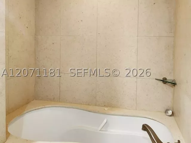 Квартира в аренду номерLPH05 - фото 9298043