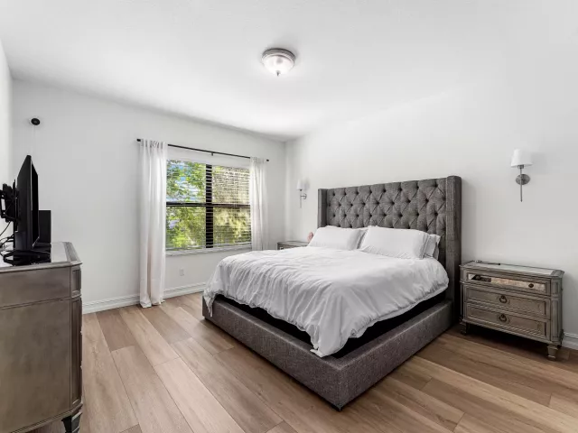 Продажа дома по адресу 10175 Akenside Drive - фото 9360540