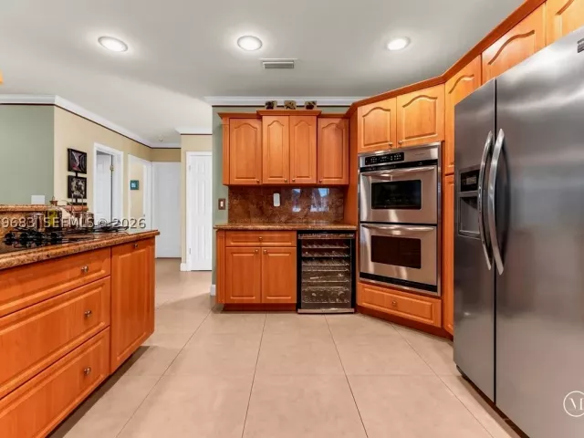 Продажа дома по адресу 4812 Van Buren St - фото 9293060