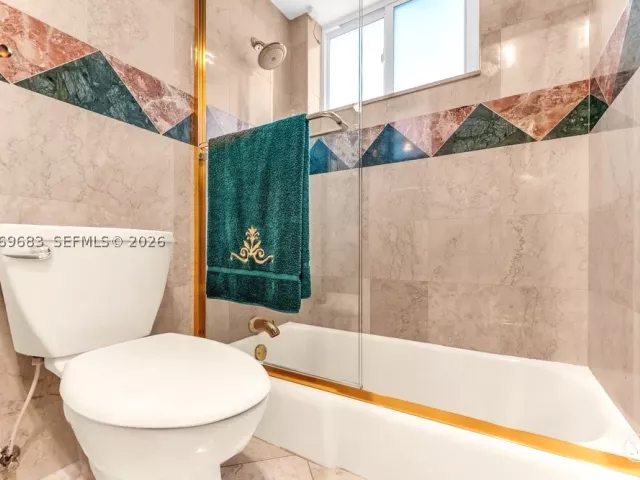 Продажа дома по адресу 4812 Van Buren St - фото 9293085