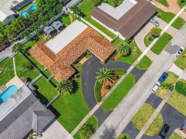 Продажа дома по адресу 4812 Van Buren St - фото 9293042