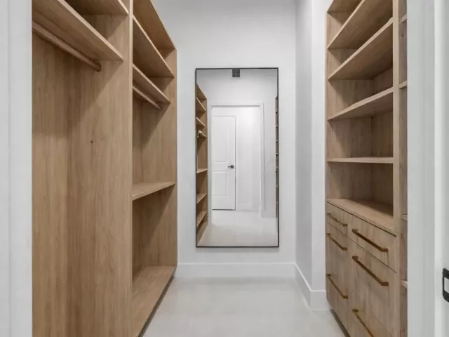 Продажа квартиры #1219 - фото 9297222
