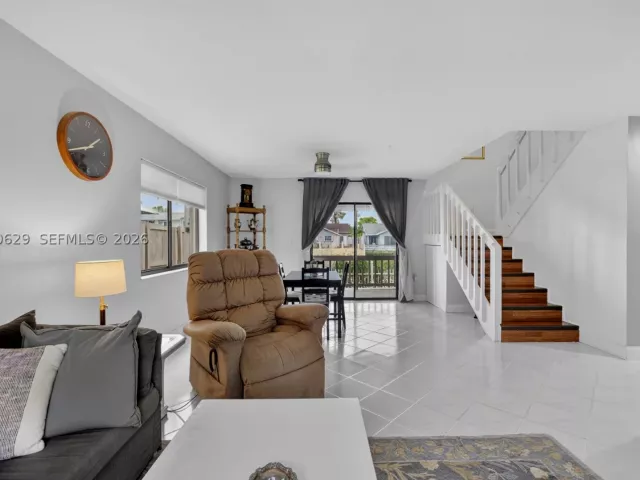 Продажа дома по адресу 8210 SW 96th Ct - фото 9291478