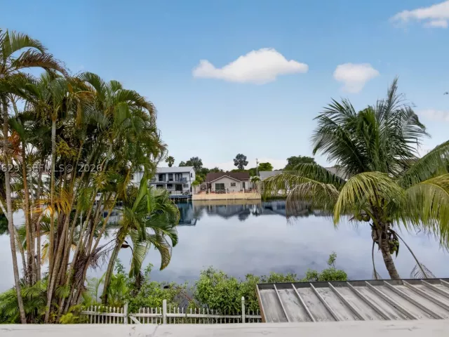 Продажа дома по адресу 8210 SW 96th Ct - фото 9291462