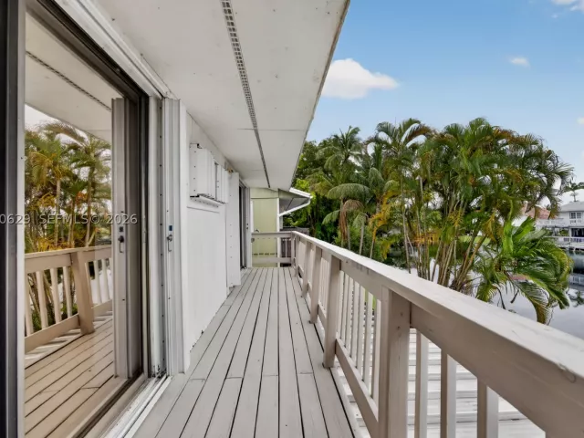 Продажа дома по адресу 8210 SW 96th Ct - фото 9291494