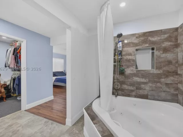 Продажа дома по адресу 8210 SW 96th Ct - фото 9291507