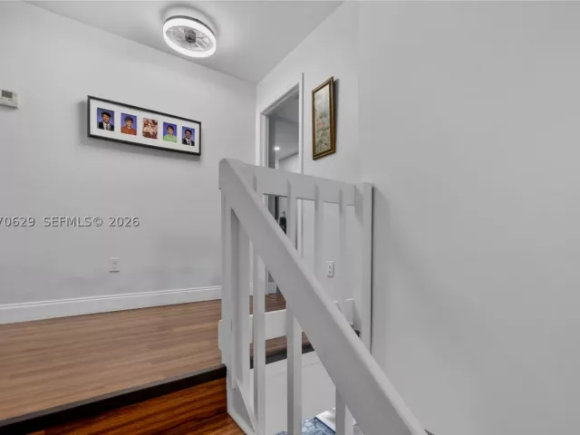 Продажа дома по адресу 8210 SW 96th Ct - фото 9291508
