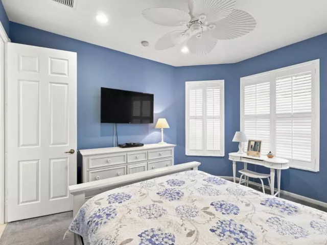 Продажа дома по адресу 7199 Imperial Beach Circle - фото 9381437
