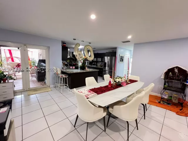 Продажа дома по адресу 13249 NW 9 LN - фото 9301946